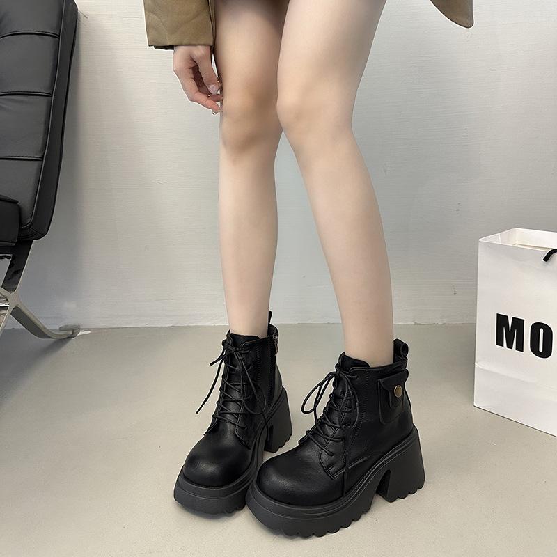 Women's Ankle Boots New Autumn 2026 Retro British Platform Short Boots Height Increase Fashion Retro Leather Botas Para Mujer