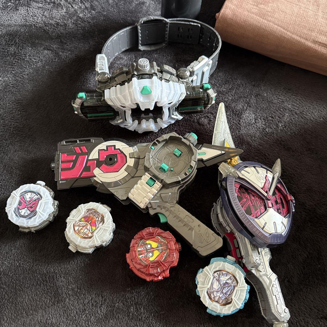 

[USED] Zyuoh Buster & Zyuoh Changer Set