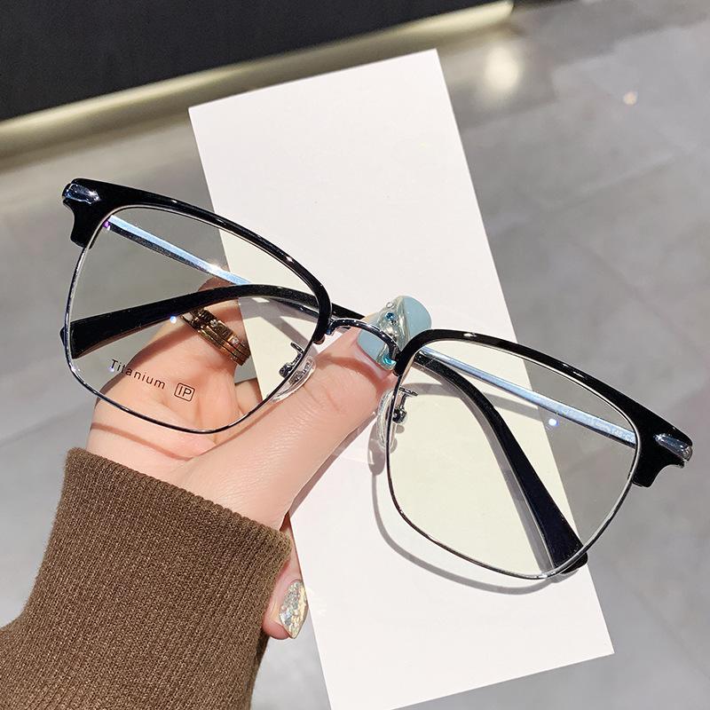

Design Men Women Eyebrows Eyeglass Frame Anti Blue Light Shortsightedness Prescription Lens Nearsighted Glasses Color Shift 0~-600 0