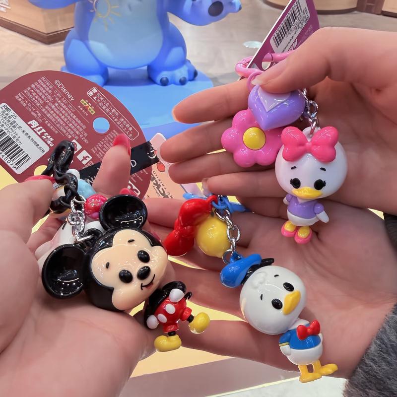 Disney Animated Cartoon Mickey Minnie Swing Doll Keychain Animation Peripheral Collection Pendant Creative Backpack Pendant Gift