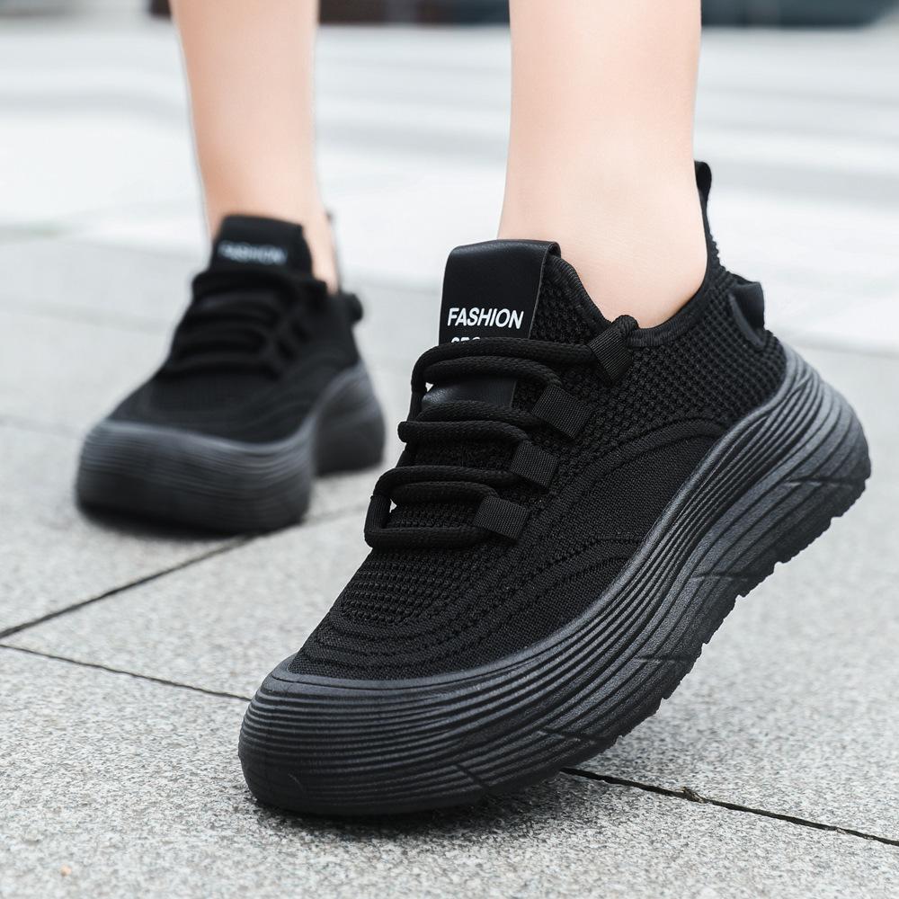 Men's and women's same mesh shoes, light couple shoes, breathable, fly-woven trend, comfortable, versatile, thick-soled, one-pedal casual shoes