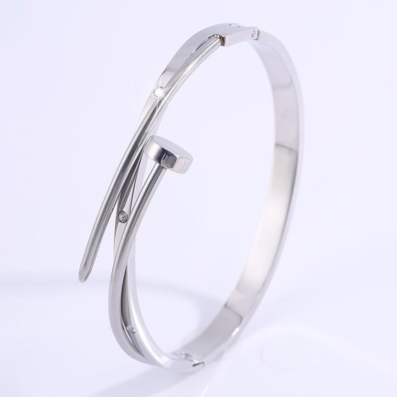 Starry Sky Silver Titanium Steel Bracelet for Women - High-End, Versatile, Full Diamond, Non-Fading Fashion Accessory