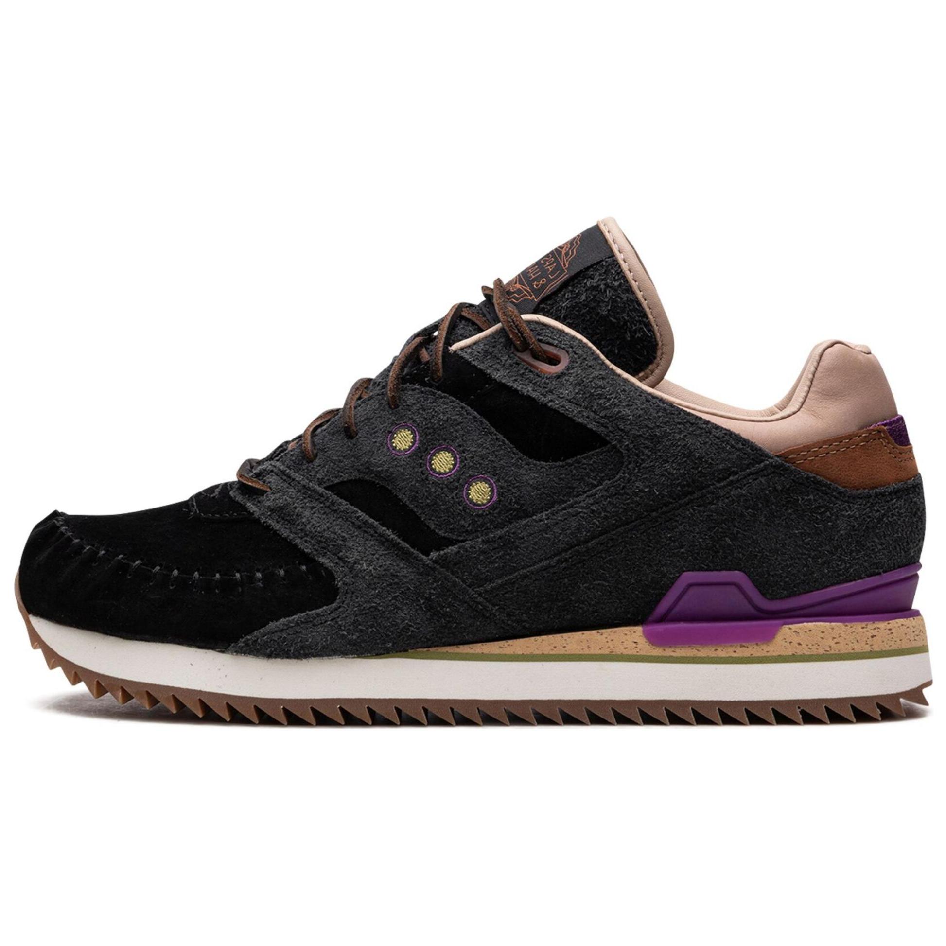 

Saucony Courageous Moc Lapstone & Hammer Two Rivers Black Sand S70506-1 41