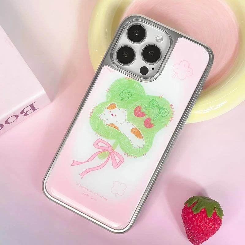 Cute four-leaf clover cat is suitable for Apple iPhone17/16pro mobile phone case 14 electroplating water condensation 13 fresh 15