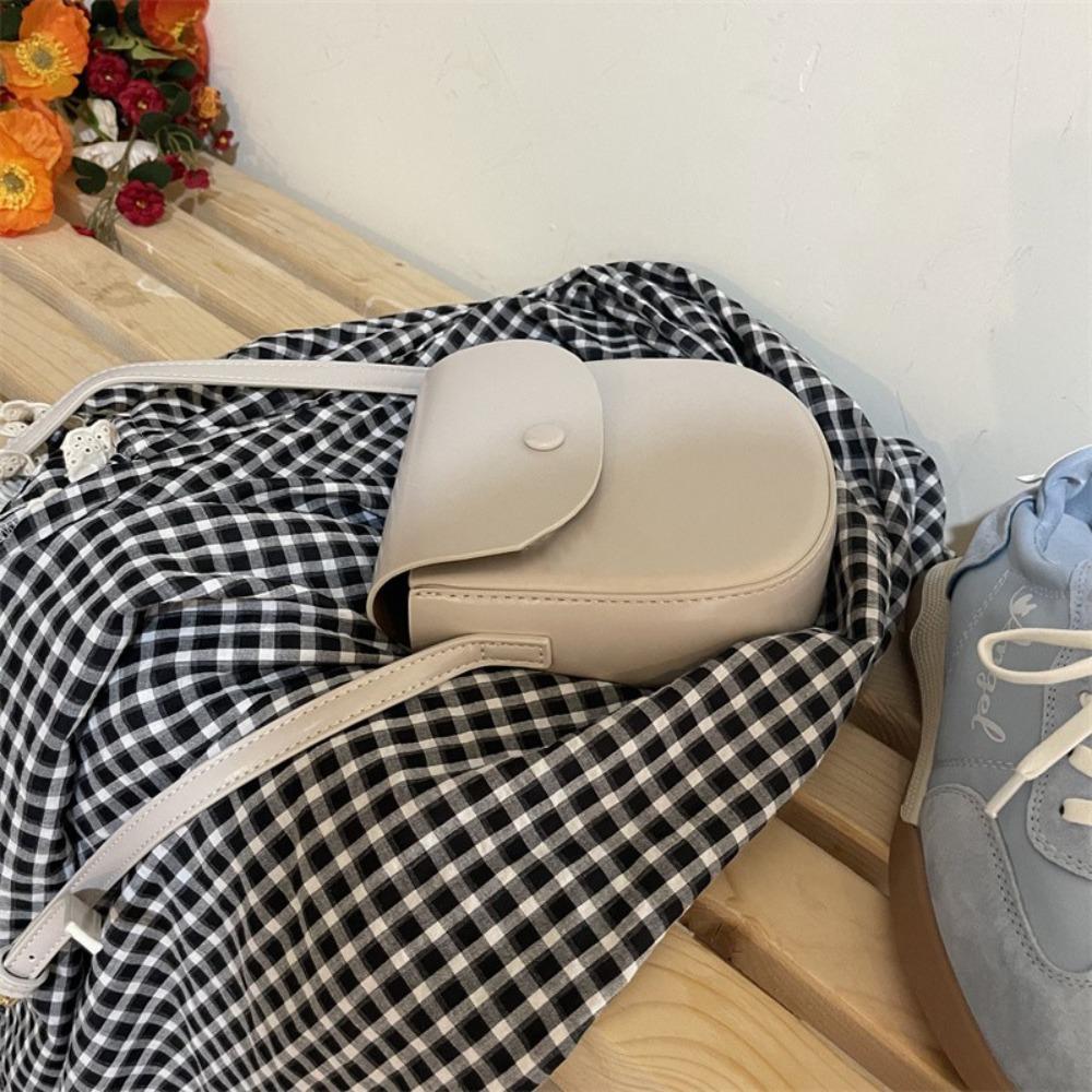 

PU Leather Retro Shoulder Bag French Style Versatile Saddle Bag Luxury Sense Underarm Bag Travel білий