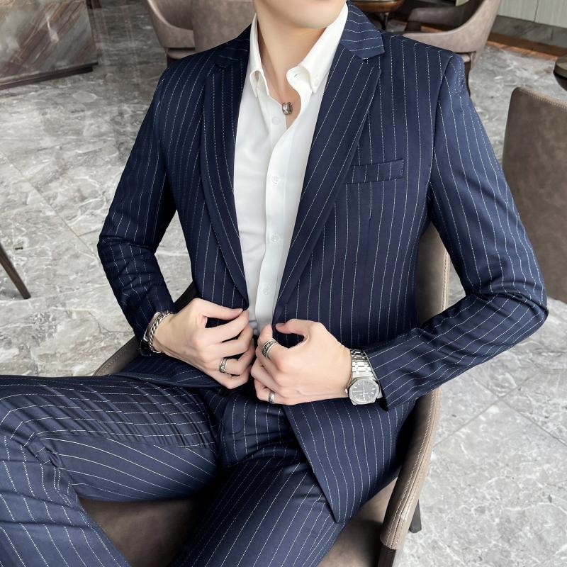 Completo da uomo a righe alla moda casual elegante due pezzi stile britannico abbigliamento formale