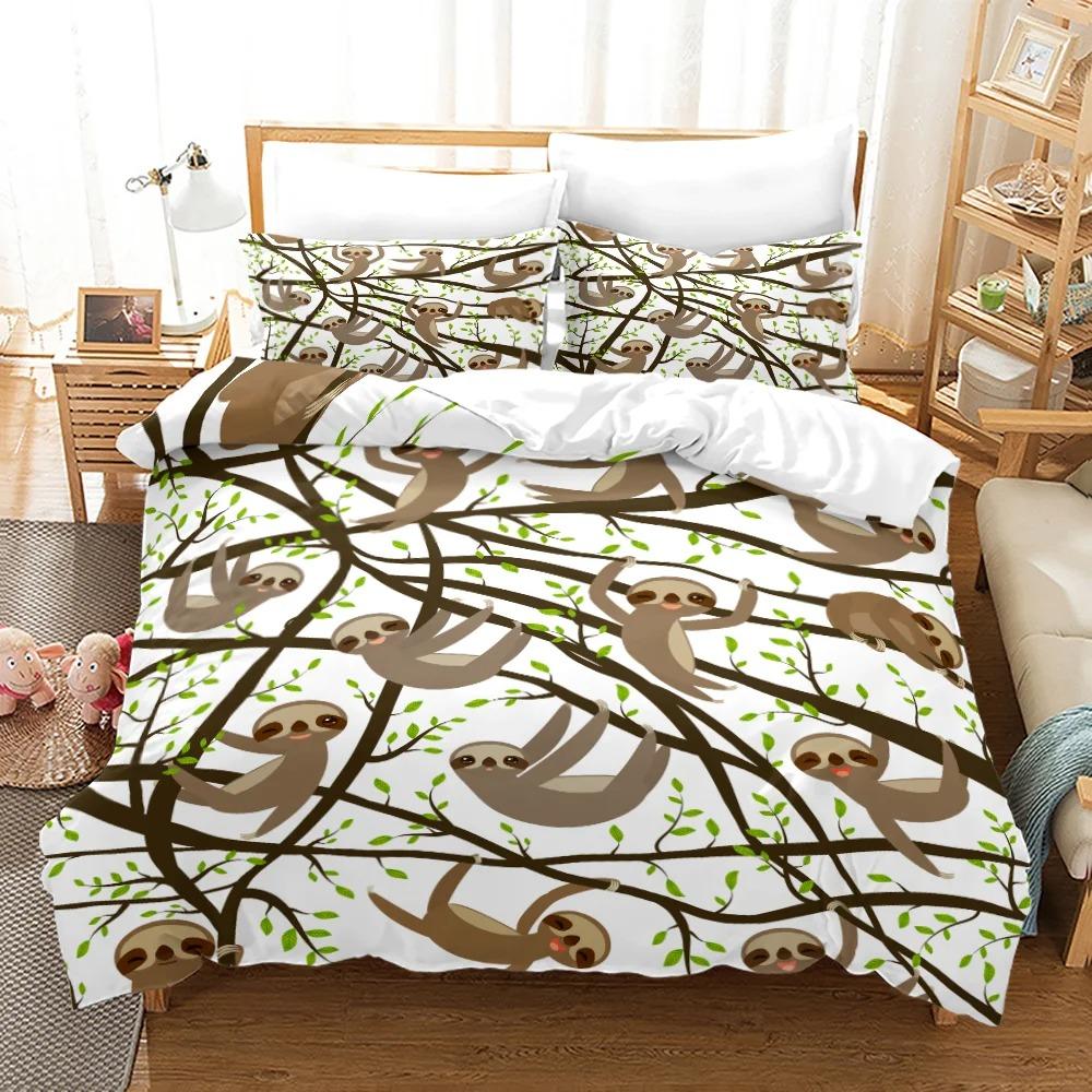 Faultier Bettbezug-Set Baumbewohnendes Säugetier Schläft auf Ast im Wald Faule Stimmung Entspannendes Thema Dekorative Polyester-Bettwäscheset