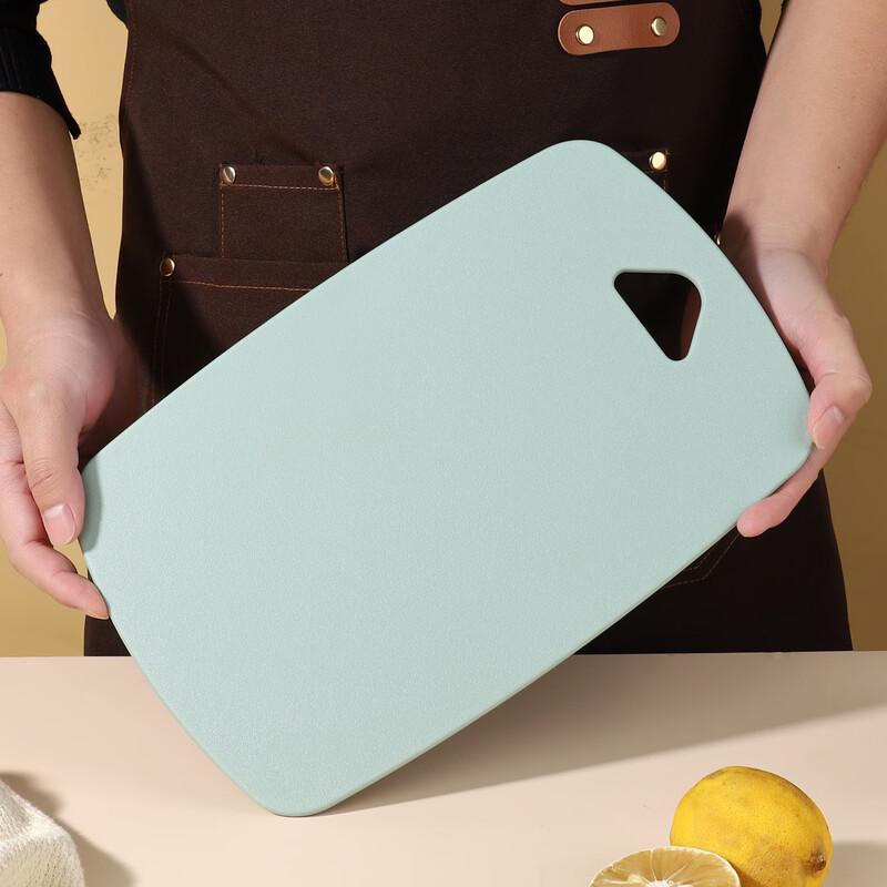 ZISIZ Plastic Cutting Board Set
