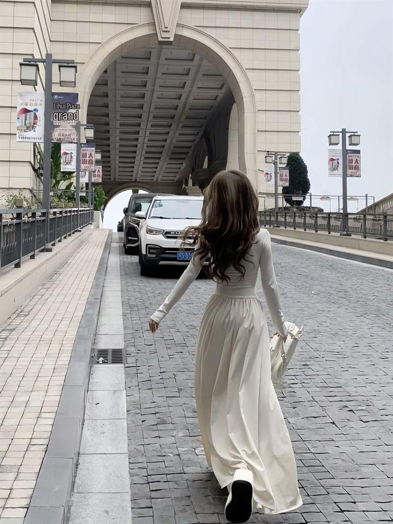 Elegant Square Neck A-Line Dress - Women's Early Spring 2026 Arrival, Long Sleeve, Waist-Cinched Fake Two-Piece Design.