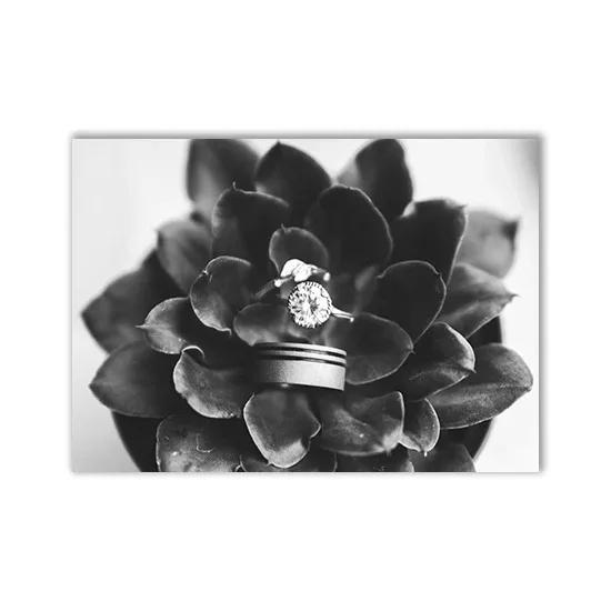 Fashion Black And White Sexy Poster Flower Women Motivational Text Minimalist Canvas Painting for Living Room Modern Home Decor