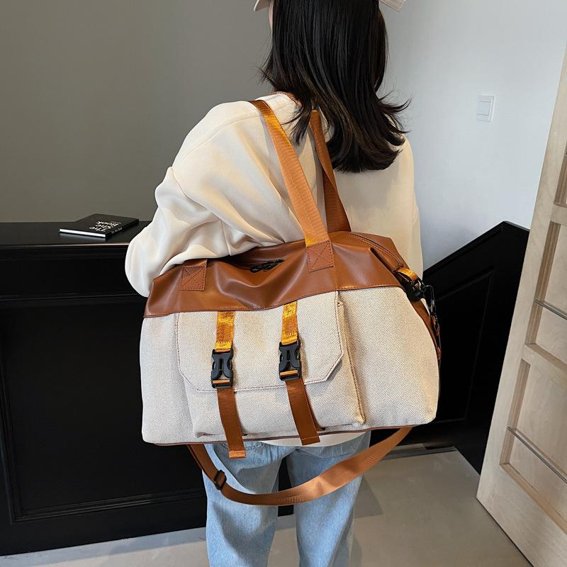 Men's and Women's Commuting Shoulder Bags Trendy and Cool Outing Large Capacity Portable Travel Bag Dry Wet Separation Waterproof Yoga Bag