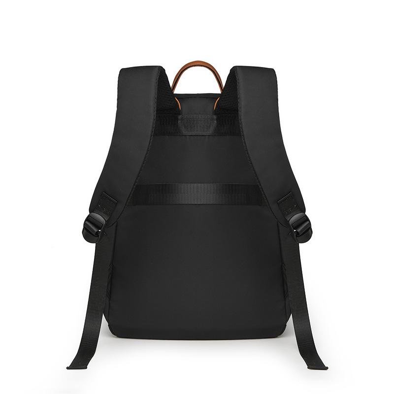 Trendy Large-Capacity Fashion Travel Backpack - Lightweight, Commutable, All-Match College Student Schoolbag & Handbag