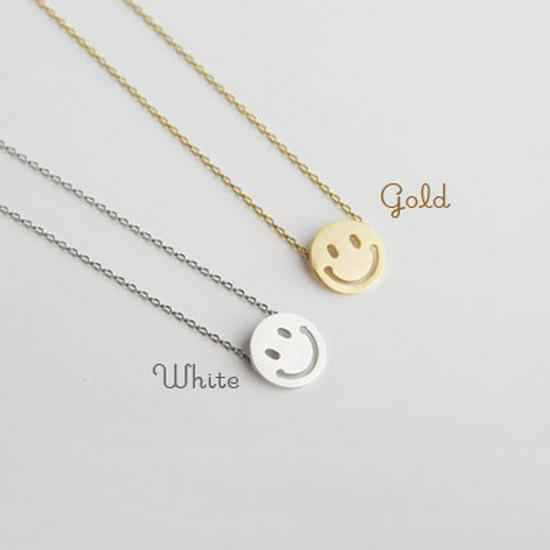 Unisex Korean Smiling Face Clavicle Necklace Choker Pendant