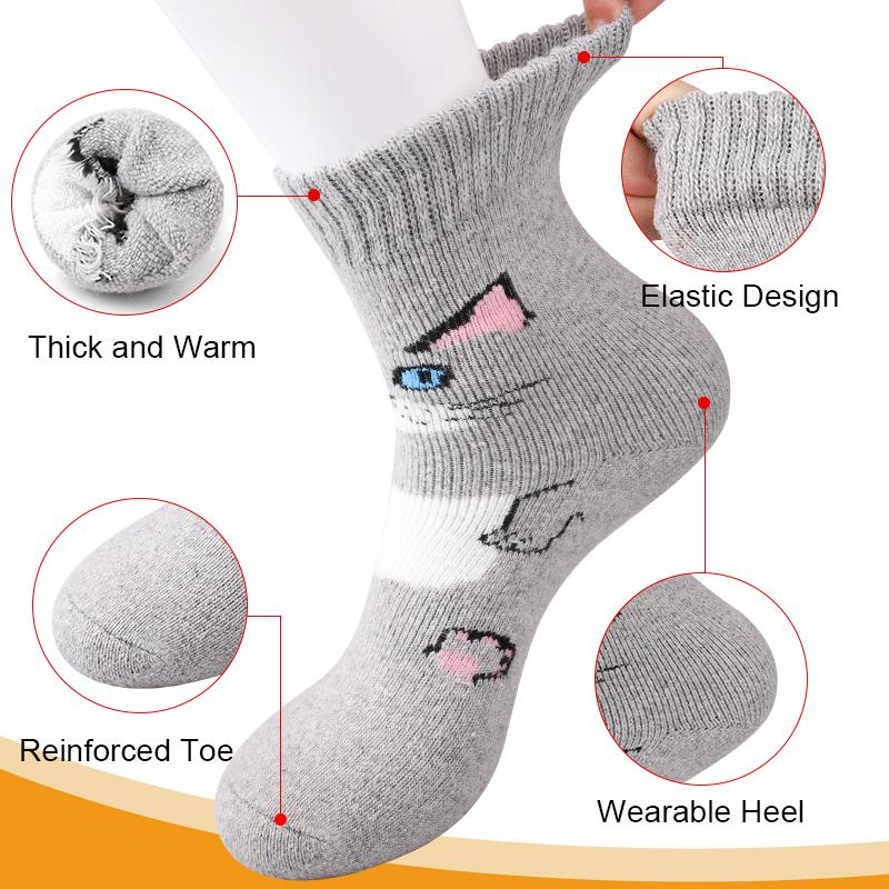 2Pairs Cartoon Cat Wool Socks for Women Thick Soft Warm Mid Tube Socks Winter Fleece Terry Loop Socks Outdoor Sports Gray