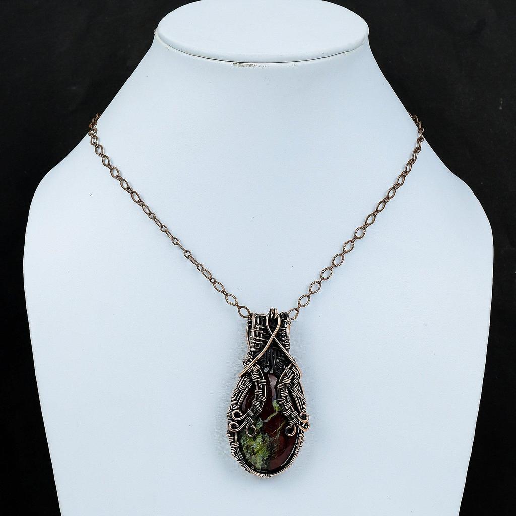 Pendentif Pierre de Sang de Dragon Pendentif Enveloppé de Fil de Cuivre Pendentif Pierre Précieuse Fait Main Bijoux en Cuivre Pendentif Pierre de Naissance Cadeau Pour Elle Bijoux en Fil