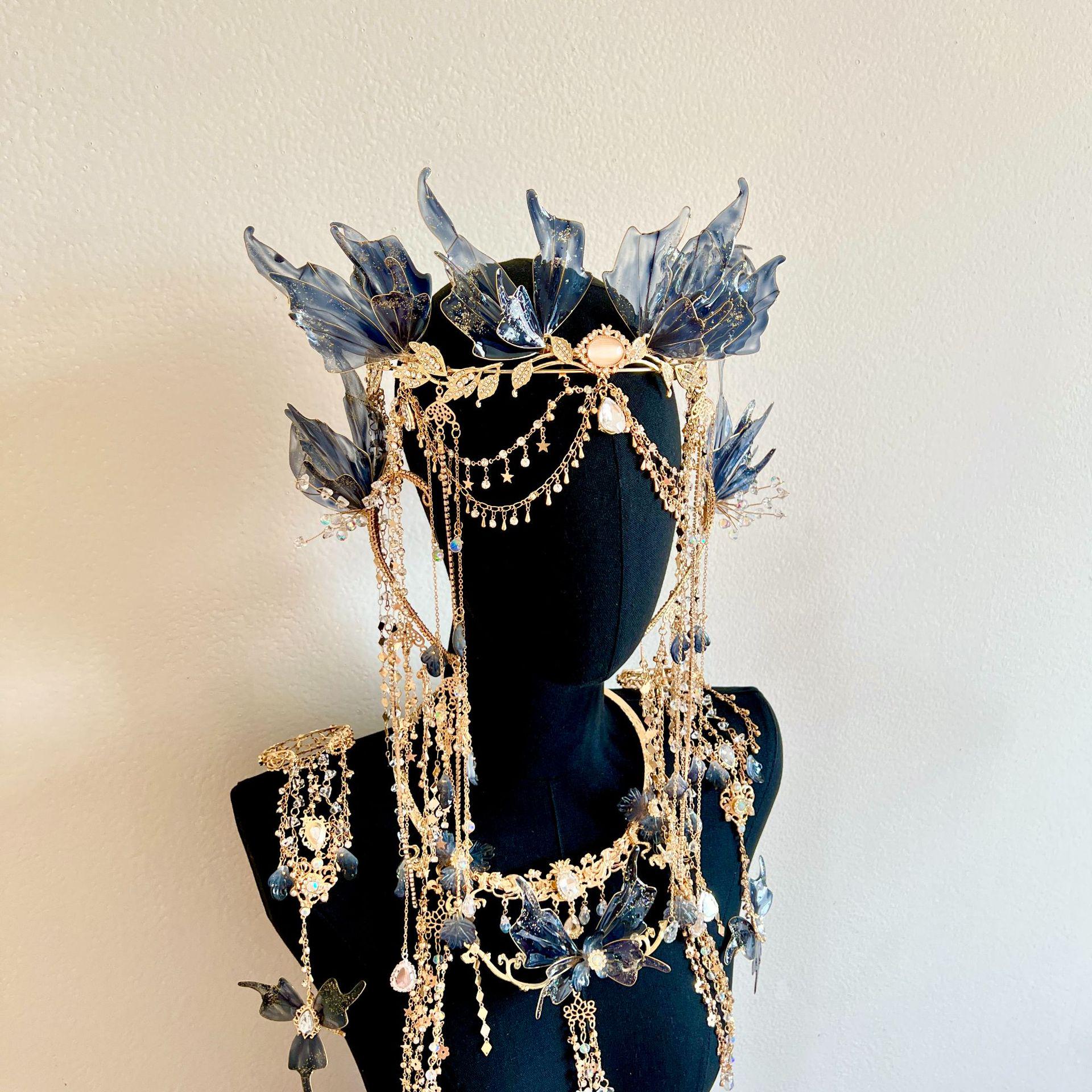 

Древний Сянься Синий и Черный Ханфу Заколка для волос и Золотая корона с кисточками Набор для кино и фотографии