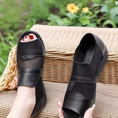 2025 Summer New Mother Sandals Women Wear Soft Leather Soft Bottom Slope Heel Thick Bottom Fish Mouth In the Elderly Women's Sandals