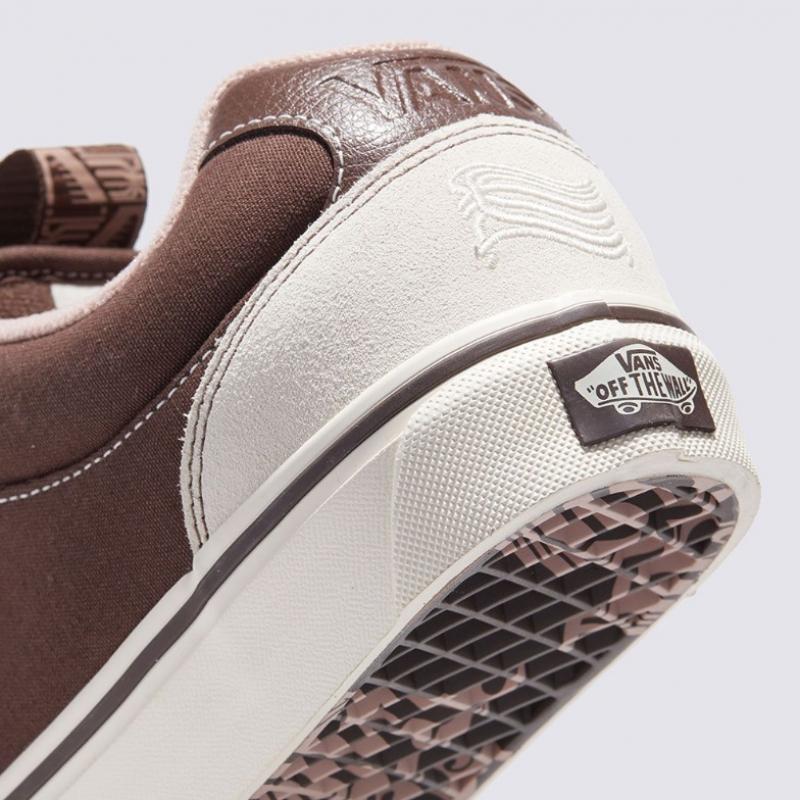 Vans Artist Collection Rareverse Chukka   Chocolate   Vn000sdneig1