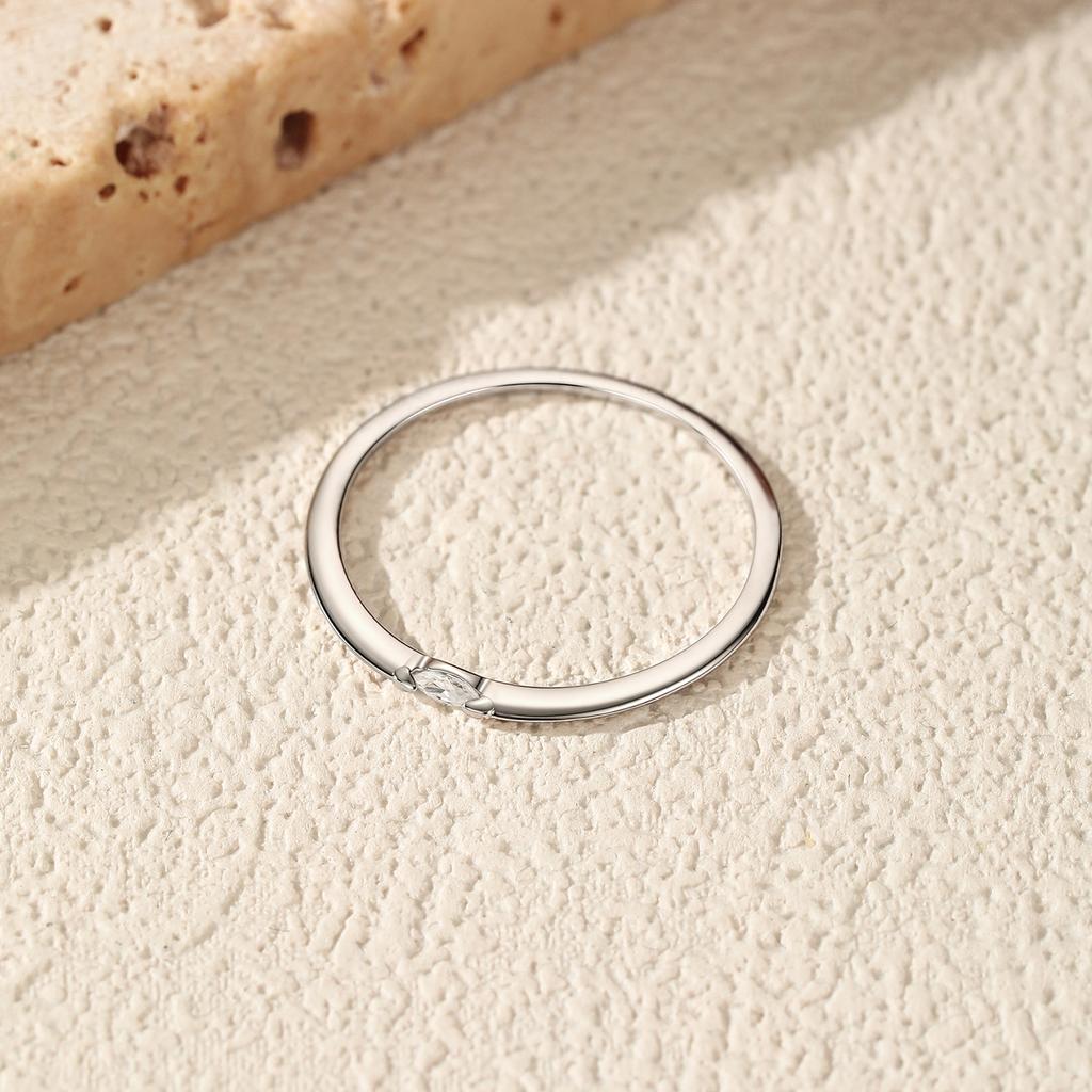 MODIAN Simple Moissanite Stackable Rings 925 Sliver Dazzling Thin Finger Rings For Women Daily Fine Jewelry