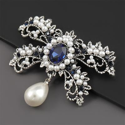 Legierung Strassstein Perlen Einlage Schleife Brosche Mädchen Süßer Pin Retro Pop Corsage Zubehör