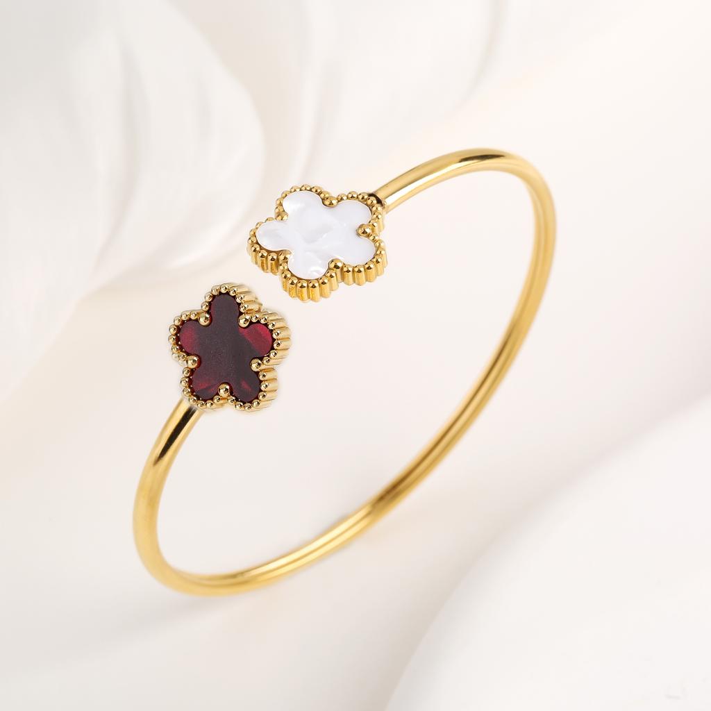 New Creative Stainless Steel Five-Leaf Flower Open Bangle Temperament For Woman Party Birthday Zircon Gift Daily Wear Clover