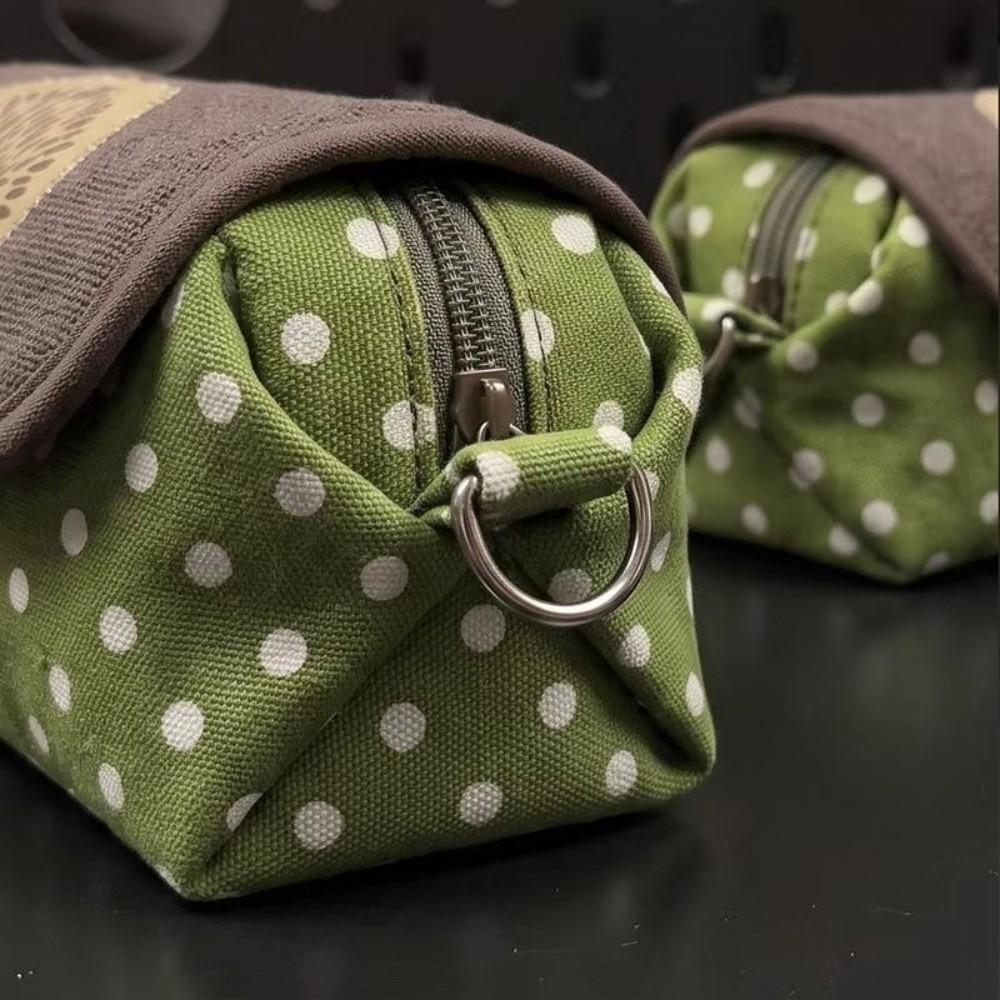 Stain-Resistant Pencil Pouch Hedgehog Pattern Cosmetic Bag Fashion Pen Bag Students