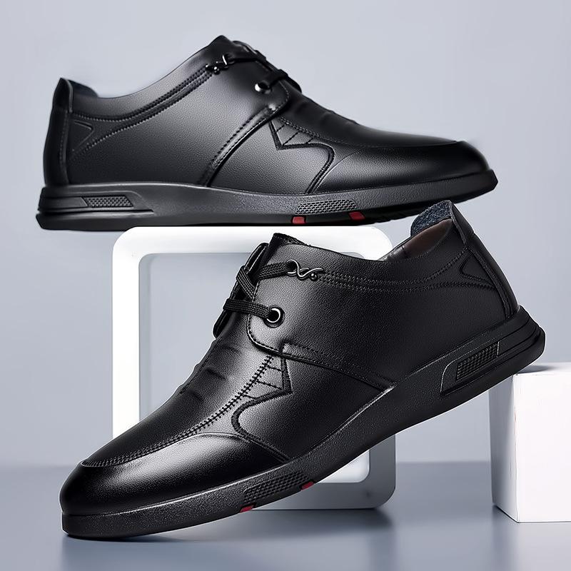 Jarní podzimní boty z hovězí kůže pro muže Móda s měkkou podrážkou Ležérní pánské mokasíny Designové černé britské pánské kožené boty