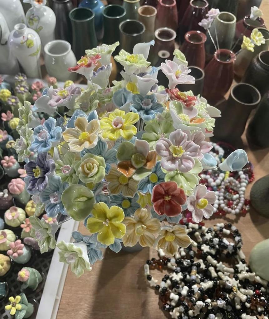 Handmade High-Temperature Ceramic Flower Bouquet Ornament