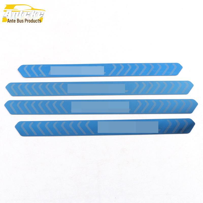 

Декоративная накладка на порог Haval M6/M6PLUS и педаль Welcome Pedal