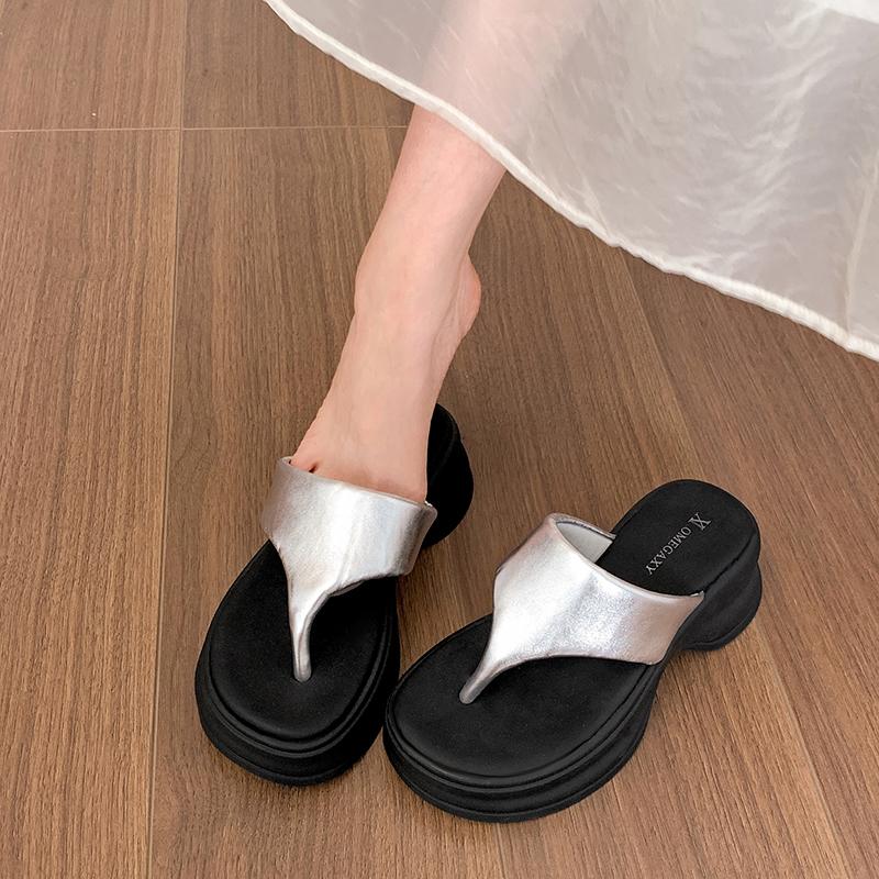 Fashion Shoes Womens Slippers Outdoor Beige Heeled Sandals Pantofle Slides Rubber Flip Flops Black 2025 Hawaiian Retro Rubber Flip Flops