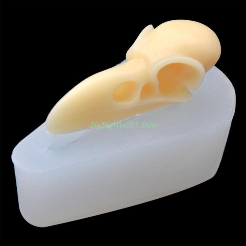 

24TE Crow Skull Fondant Mold for Cake Decor Chocolate Cupcakes Silicone Mold Animal Crow Skull Mold Dessert Cheesecake Mold China Mainland