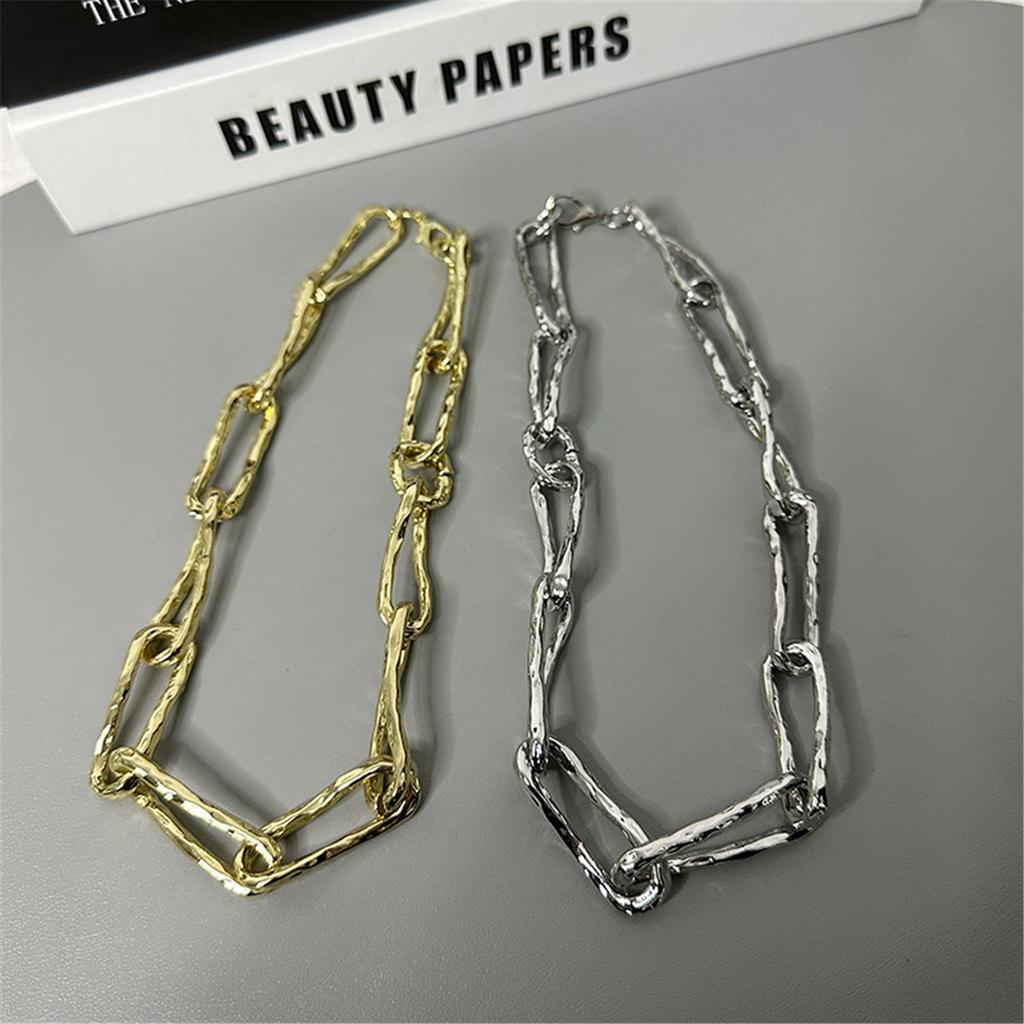 Tooxika Vintage High Feeling Thick Chain Textured Cuban Chain Necklace Heavy Streetwear Collarbone Chain
