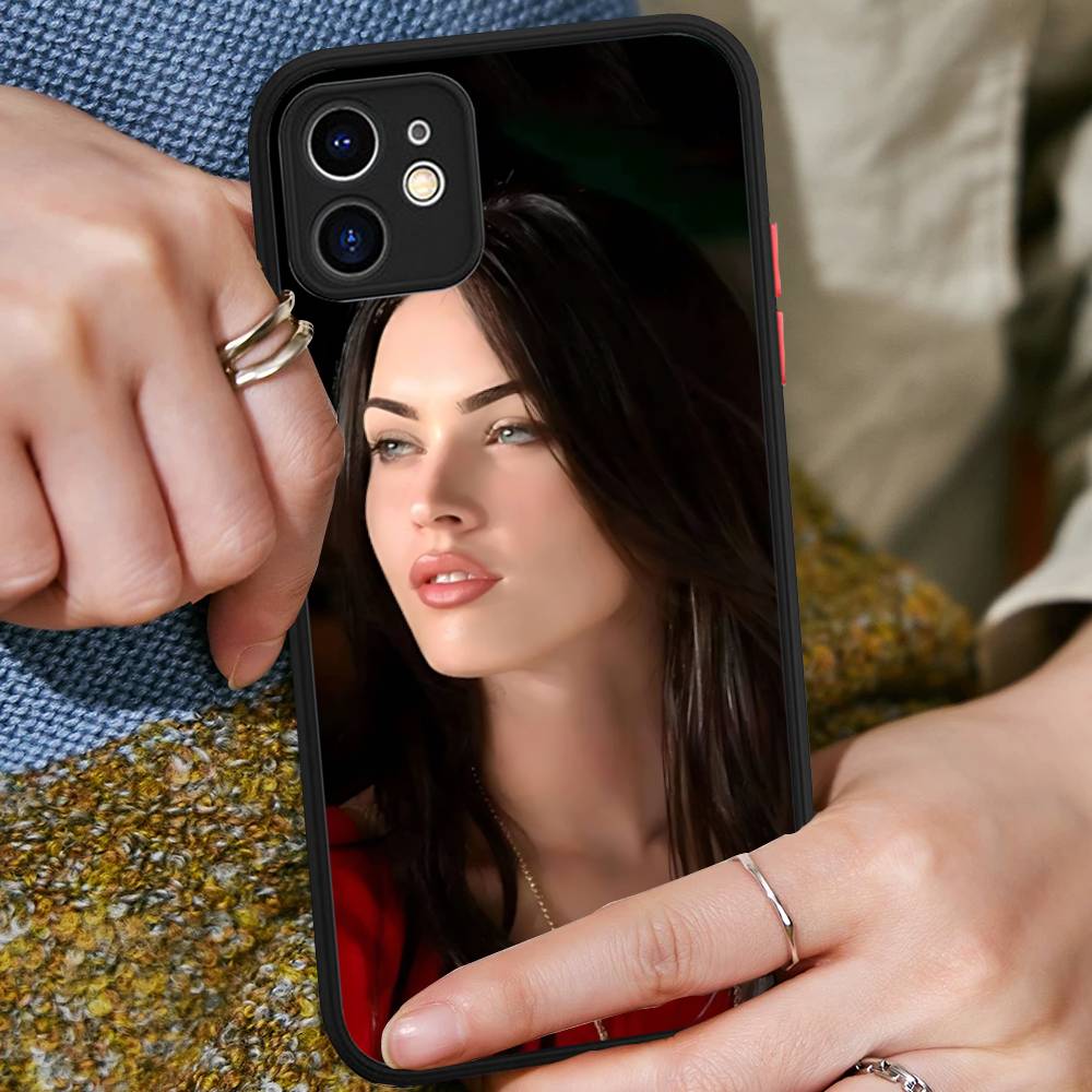 Schauspielerin M-Megan Fox Model Handyhülle Für IPhone 16e 16 15 14 13 12 11 Pro Max X XS Max Plus Matt Klar