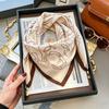 Xiaoxiangfeng new foreign air magnetic buckle scarf high-end triangular scarf versatile neck protection scarf printed windproof square scarf