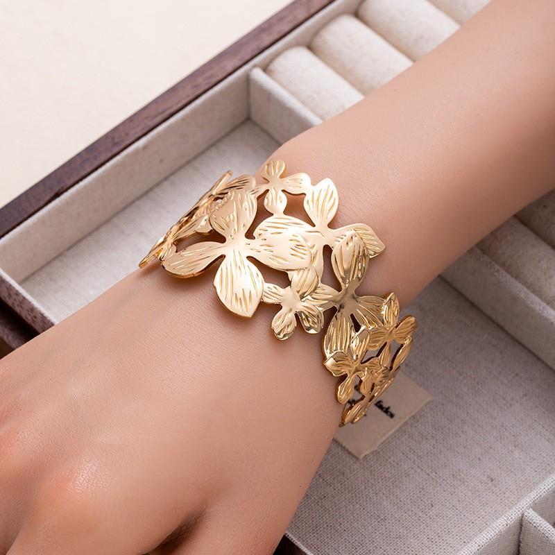 Vintage Artistic Gold Color Open Adjustable Hollowed-out Overlapping Flower Wide-faced Bangle for Women Girl Designer Jewelry