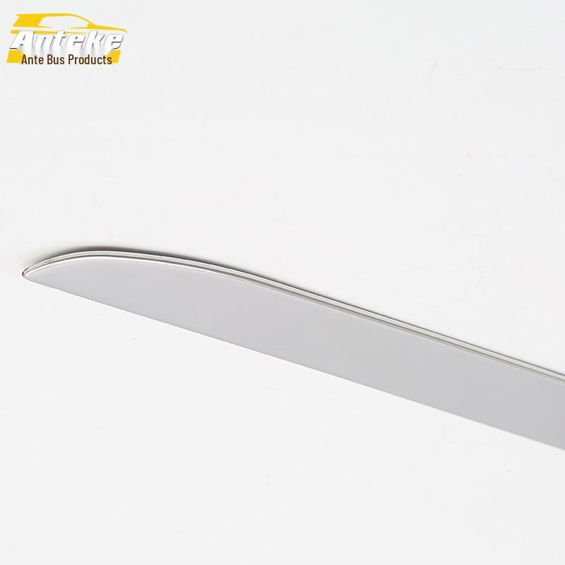 18 Ize Tailgate Trim: Car Body Trunk Anti-Scratch Decorative Strip