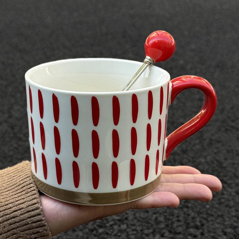 Festive Cups Niche Retro Ceramic Mugs Wedding Gifts for Girls Practical Souvenirs Gift Boxes