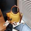 Premium bag women's new fashion trendy shoulder bag simple work commuter bucket bag