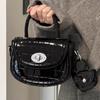 High-end Fashion Handbag Texture Niche Messenger Bag Women's New Korean Fashion Shoulder Portable Saddle Bag