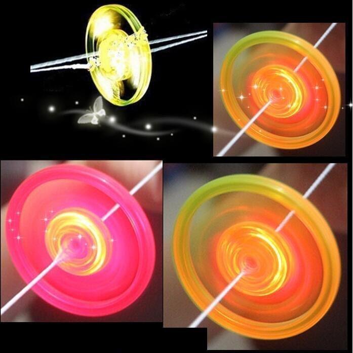 Luminous Flashing Pull-String Flywheel - Nostalgic Gyroscope Toy