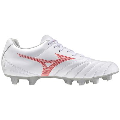 Obuwie sportowe specjalistyczne – Buty piłkarskie