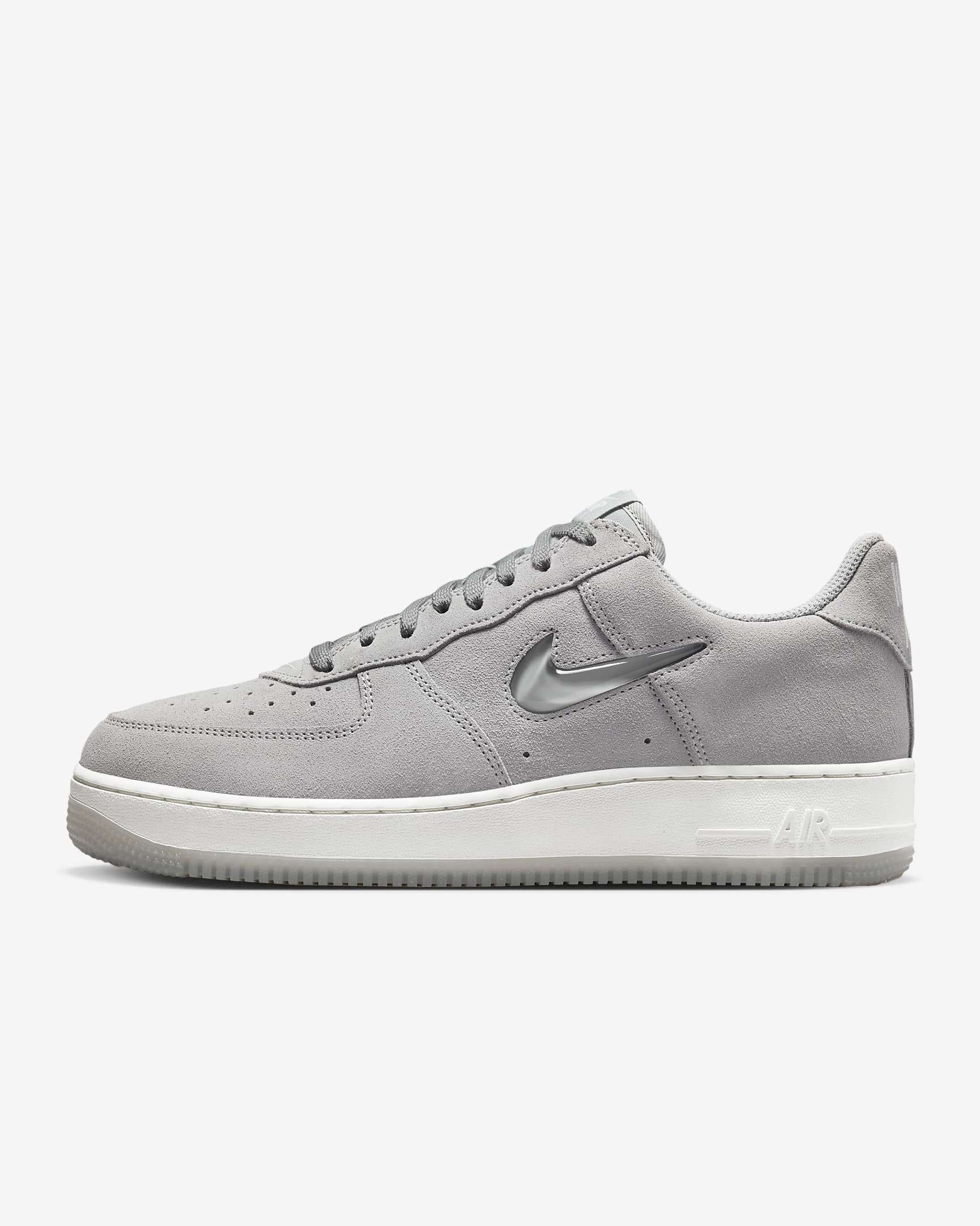 

Мужские кроссовки Nike Air Force 1 Low Retro DV0785-003