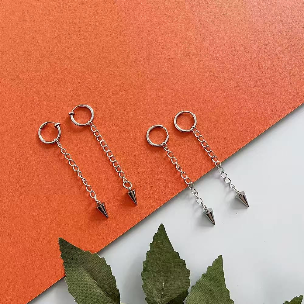 Orecchini Cosplay Mira KPop Demon Hunters, Clip per Orecchie con Catena e Nappe Anime Gotico, Orecchini Pendenti Hip Hop per Donne, Regalo per Fan