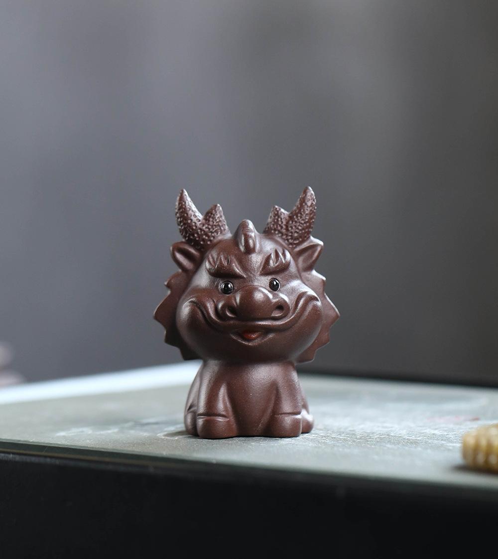 

Китайська Ісинська Фіолетова Глина Чайний Звірок Милий Знак Зодіаку Статуетка Дракона Прикраси Фігурка Чаю Ручна Робота Скульптура Вироби Декор для Чайного Набору 4.4x4x5.6cm