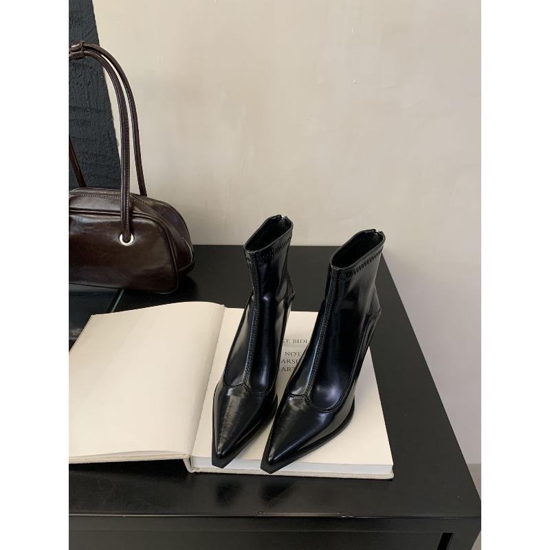 Temperament High Heels Short Boots Women's Autumn and Winter New Thin Heels Pointed Thin Boots Niche Brown Women's Boots