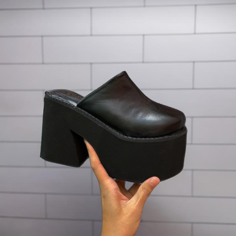 Fashion New Fashion Designer Women's Slippers for Large-sized Women Wear Slippers of Size 34-43 Summer 11cm Thick-bottomed Zapatos Mujer