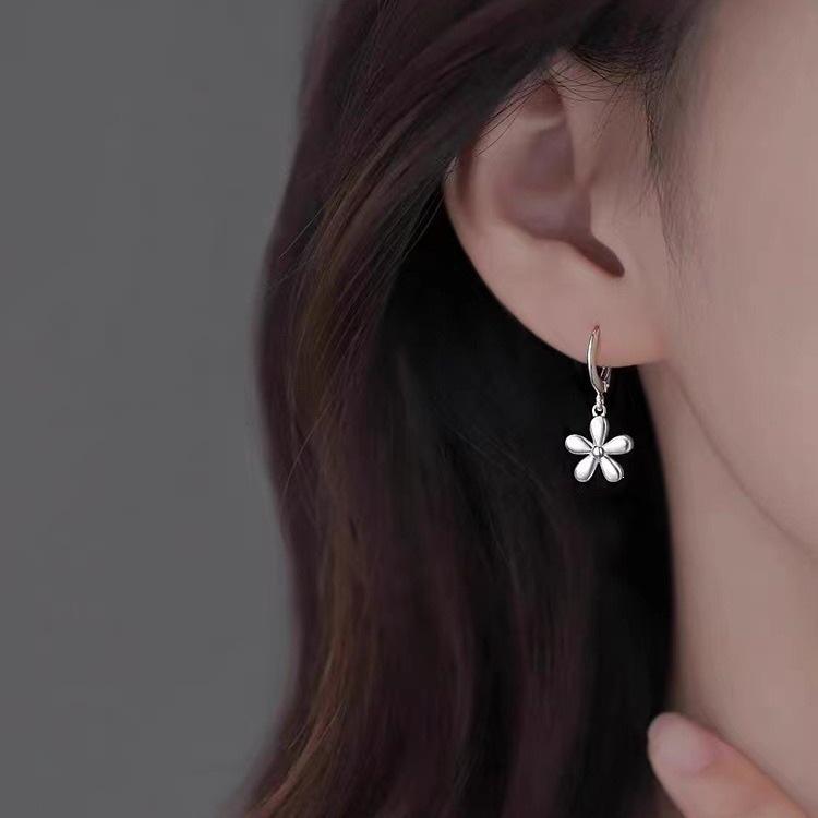 2023 Light Luxury Flower Stud Earrings: 925 Sterling Silver for Women, Niche Summer Design