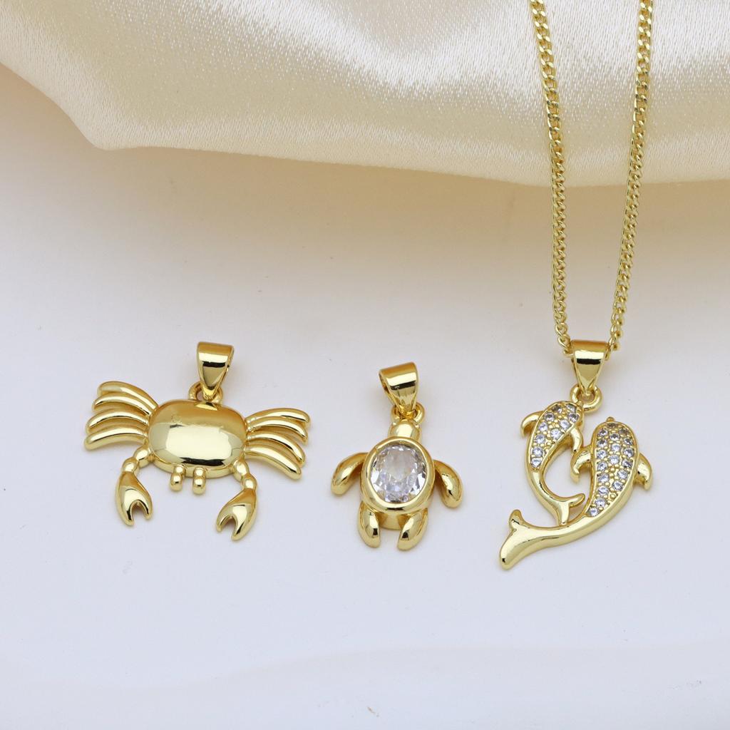 Colar com Pingente Design Vento do Oceano Senso Personalidade Concha de Caranguejo Estrela do Mar Tartaruga Baleia Cobre Banhado a Ouro