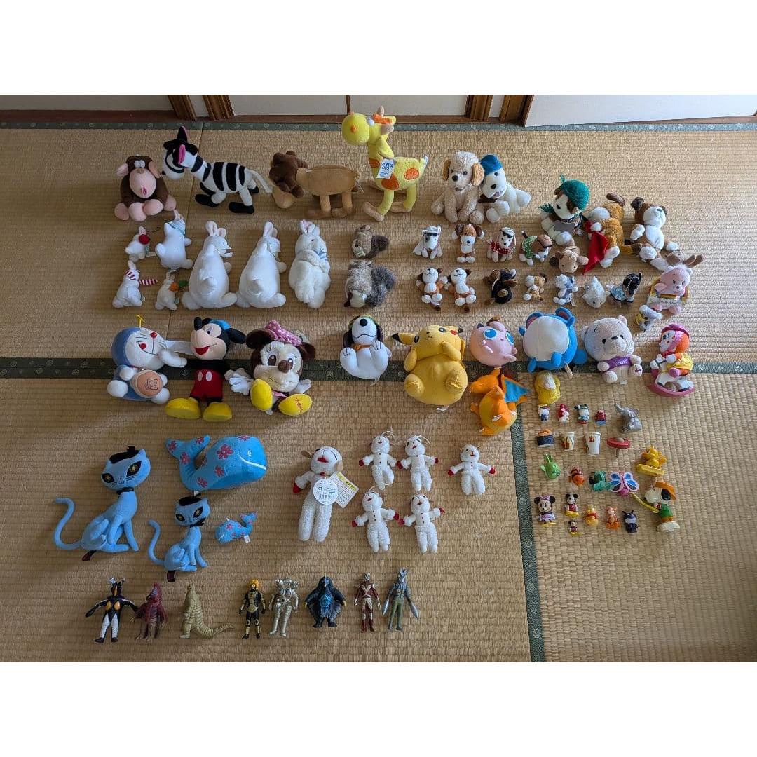 Stuffed animal/mascot assortment set
