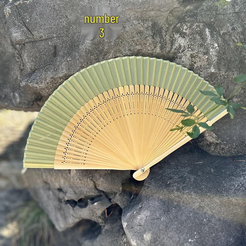 Elegant Chinese Bamboo Folding Fan